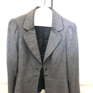 Blazer Black white house black market Size 4